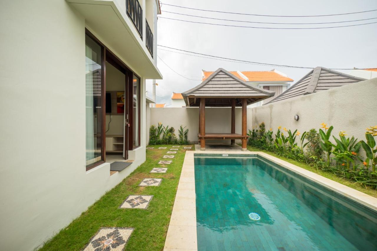 Little Nuts Villas Jimbaran Екстериор снимка