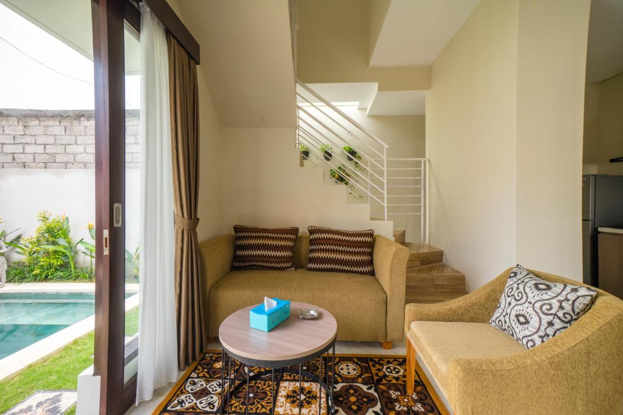 Little Nuts Villas Jimbaran Екстериор снимка