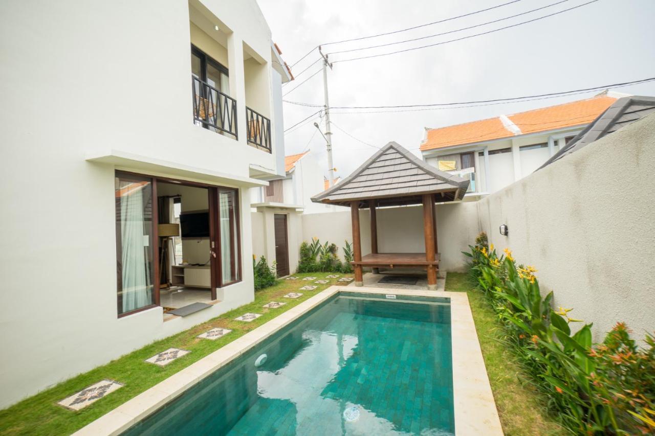 Little Nuts Villas Jimbaran Екстериор снимка