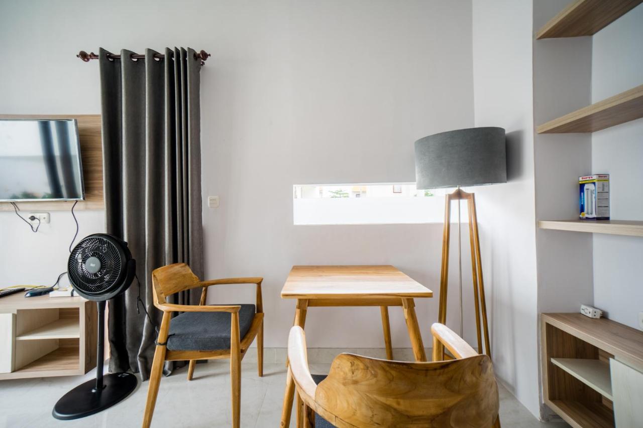 Little Nuts Villas Jimbaran Екстериор снимка