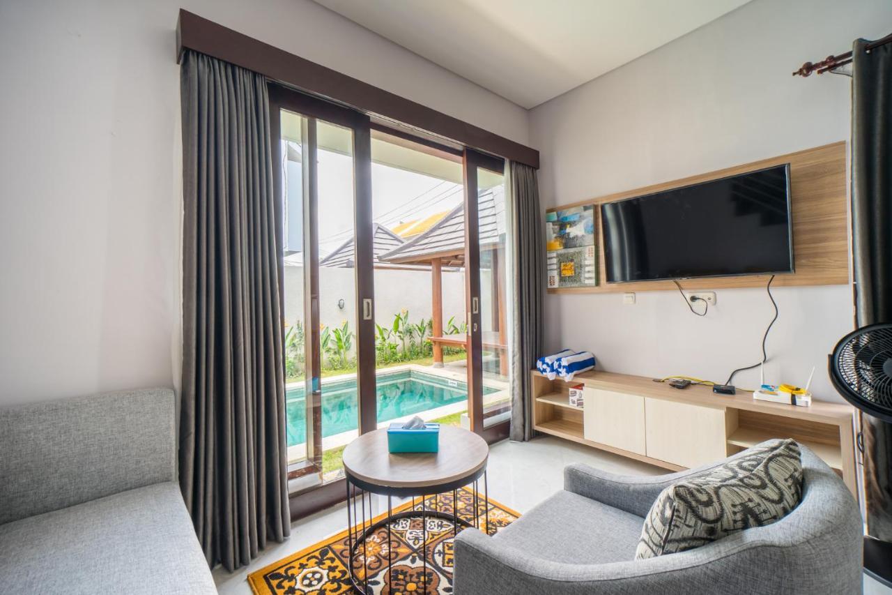 Little Nuts Villas Jimbaran Екстериор снимка