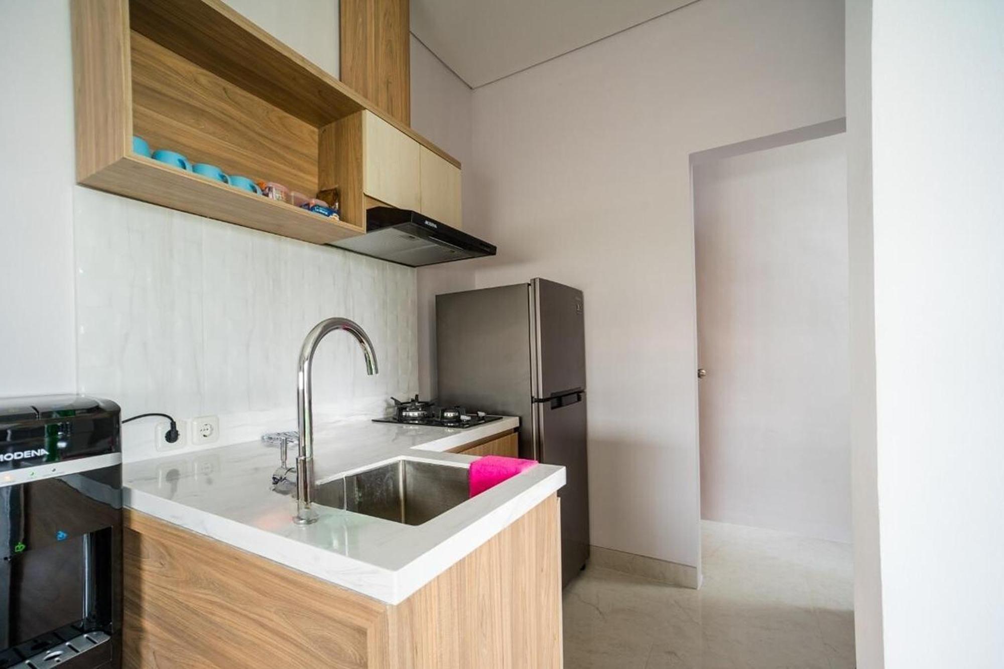 Little Nuts Villas Jimbaran Екстериор снимка